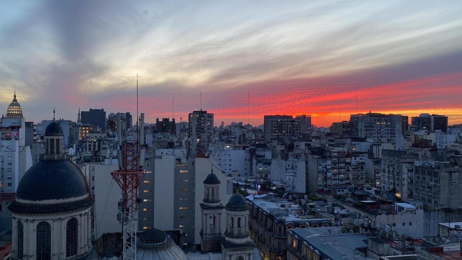 Centrico, Ideal Parejas, Vista Panoramica, Con Piscina Buenos Aires Bagian luar foto